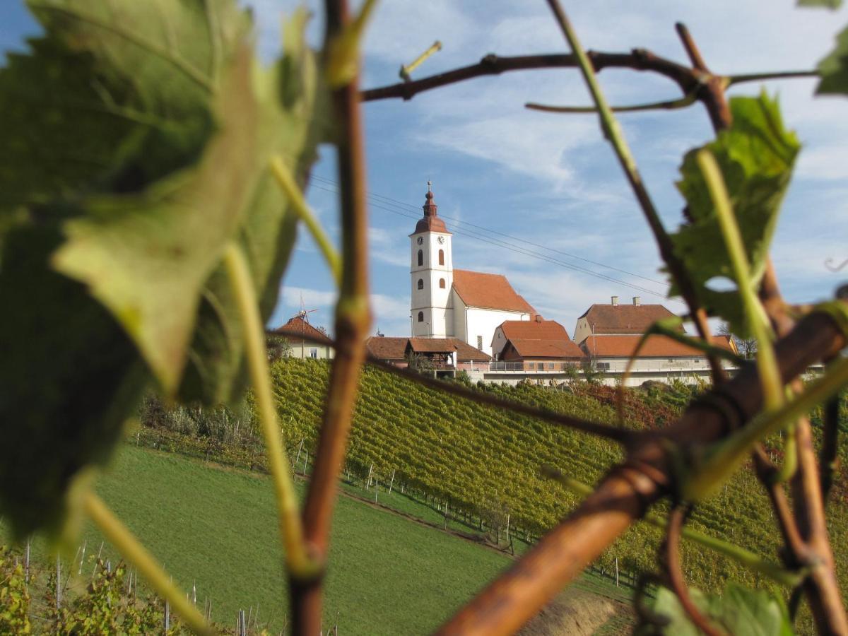 Homestay Kapl Ledinek Exteriér fotografie